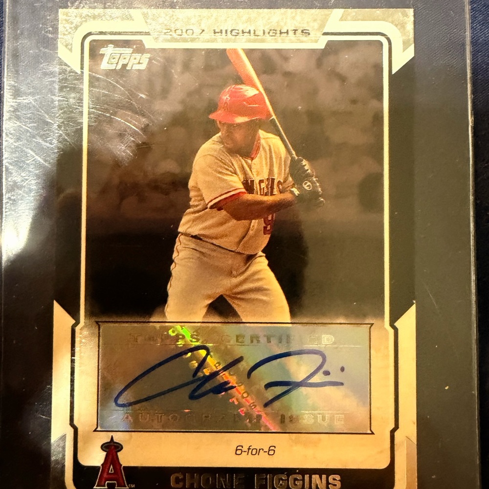 Topps 2007 chone figgins ultra rare auto card MINT condition